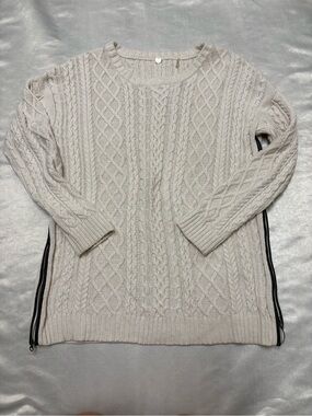 Margaret O’Leary Cable Knit Crew Neck Long Sleeve Pullover Sweater Side Zips
